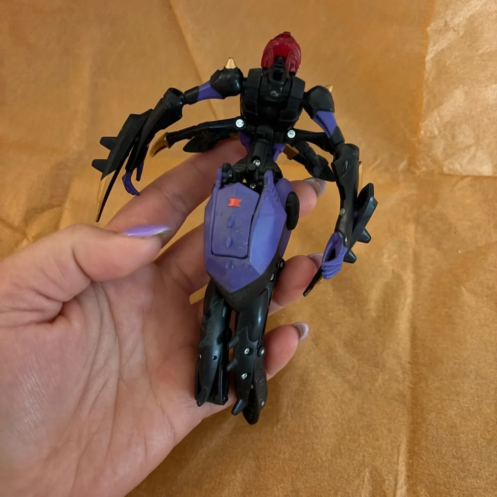 Transformer - Picture 2 of 9